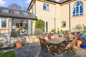 Garden Seating Area- click for photo gallery